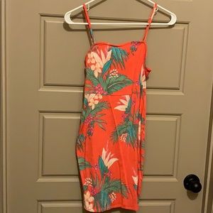 Fitted floral mini dress